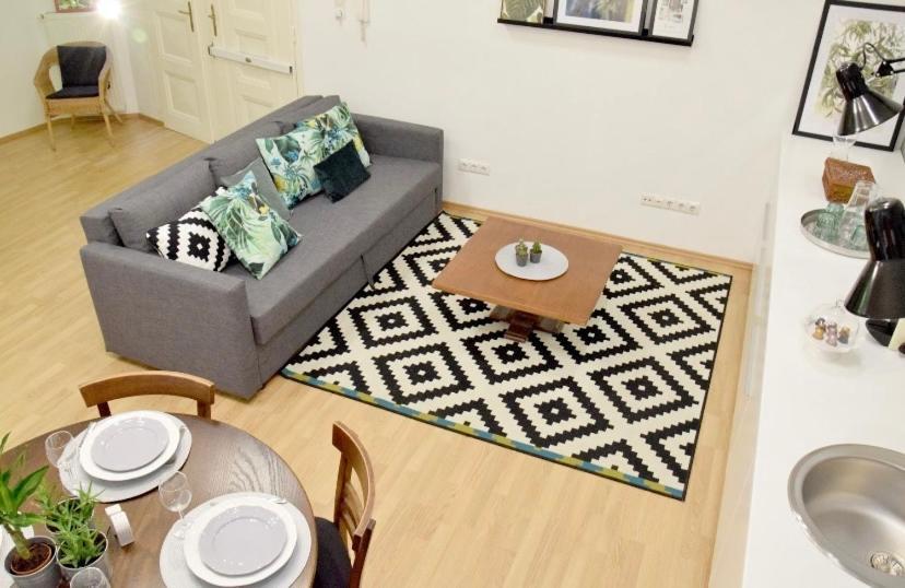 Imola'S Place In Downtown Budapest By The Danube Exterior photo